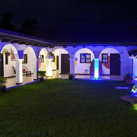 Luna Maya Boutique Hotel Antigua ภายนอก รูปภาพ