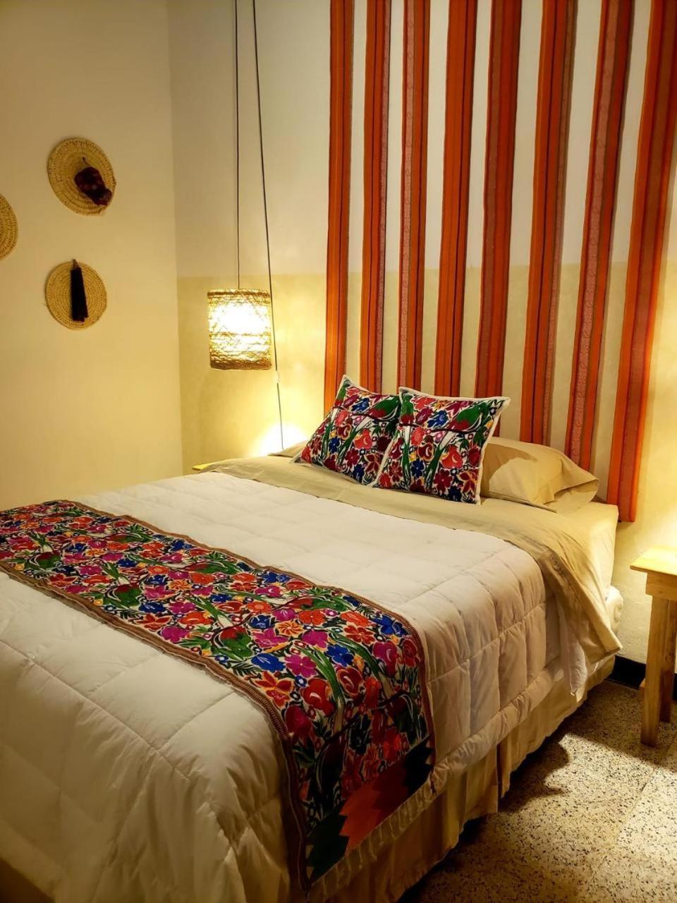 Luna Maya Boutique Hotel Antigua ภายนอก รูปภาพ