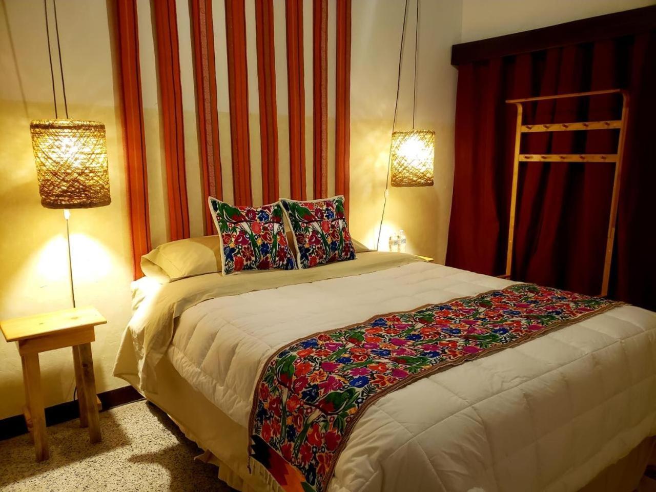 Luna Maya Boutique Hotel Antigua ภายนอก รูปภาพ