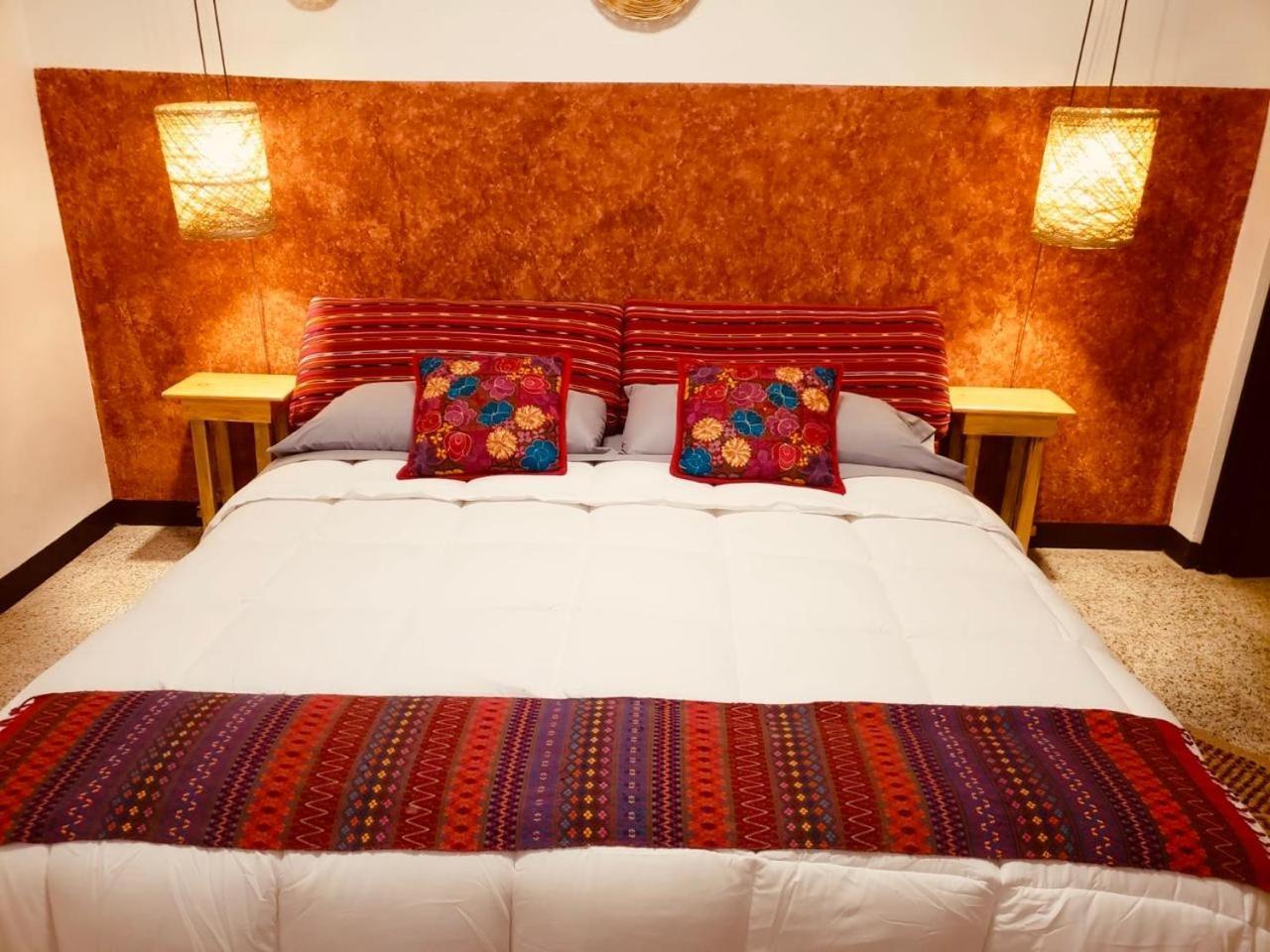 Luna Maya Boutique Hotel Antigua ภายนอก รูปภาพ
