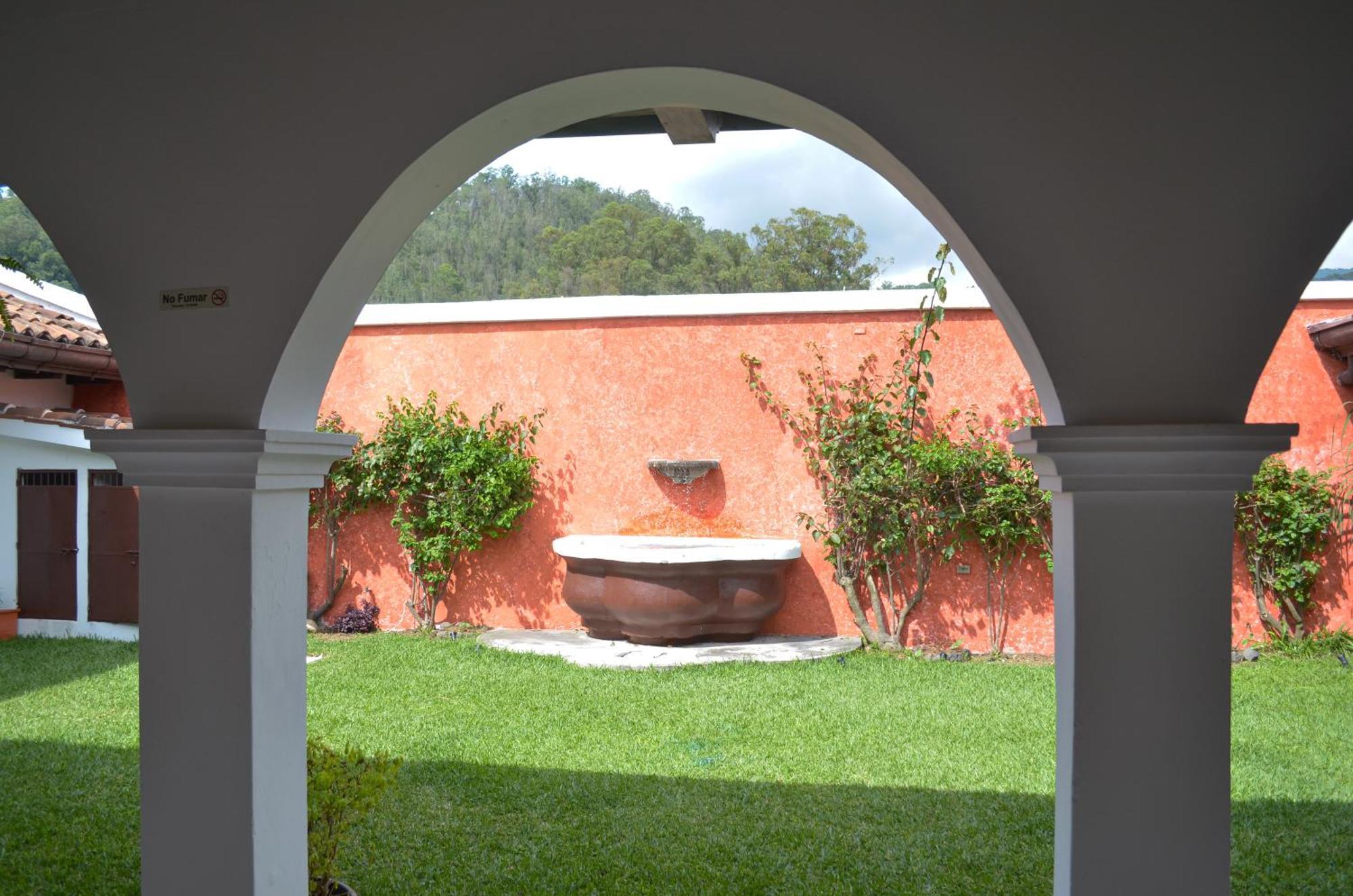 Luna Maya Boutique Hotel Antigua ภายนอก รูปภาพ